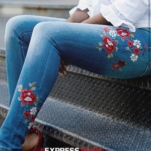 Express Jeans with floral embroidery